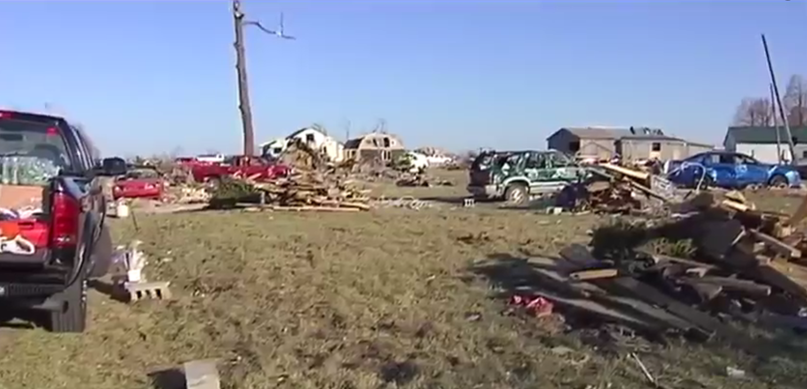 Looting a concern amid tornado clean-up efforts in southern Indiana ...
