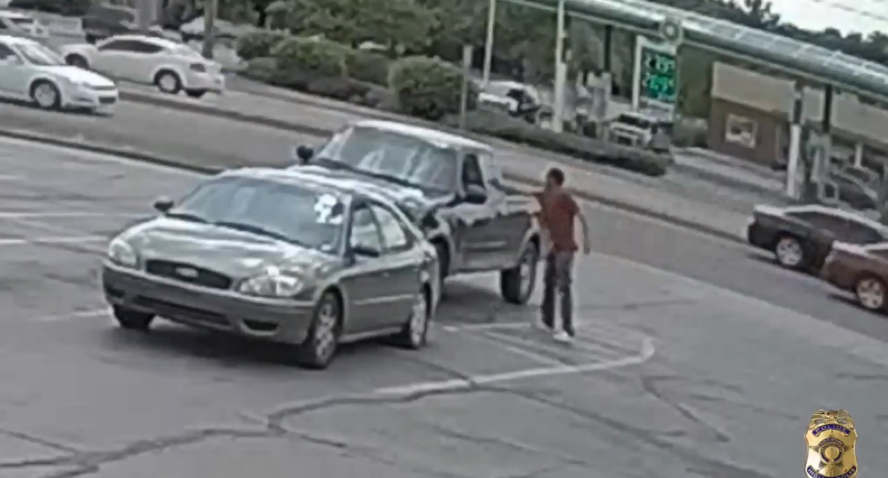 IMPD releases video of suspect in parking lot murder - Indianapolis ...