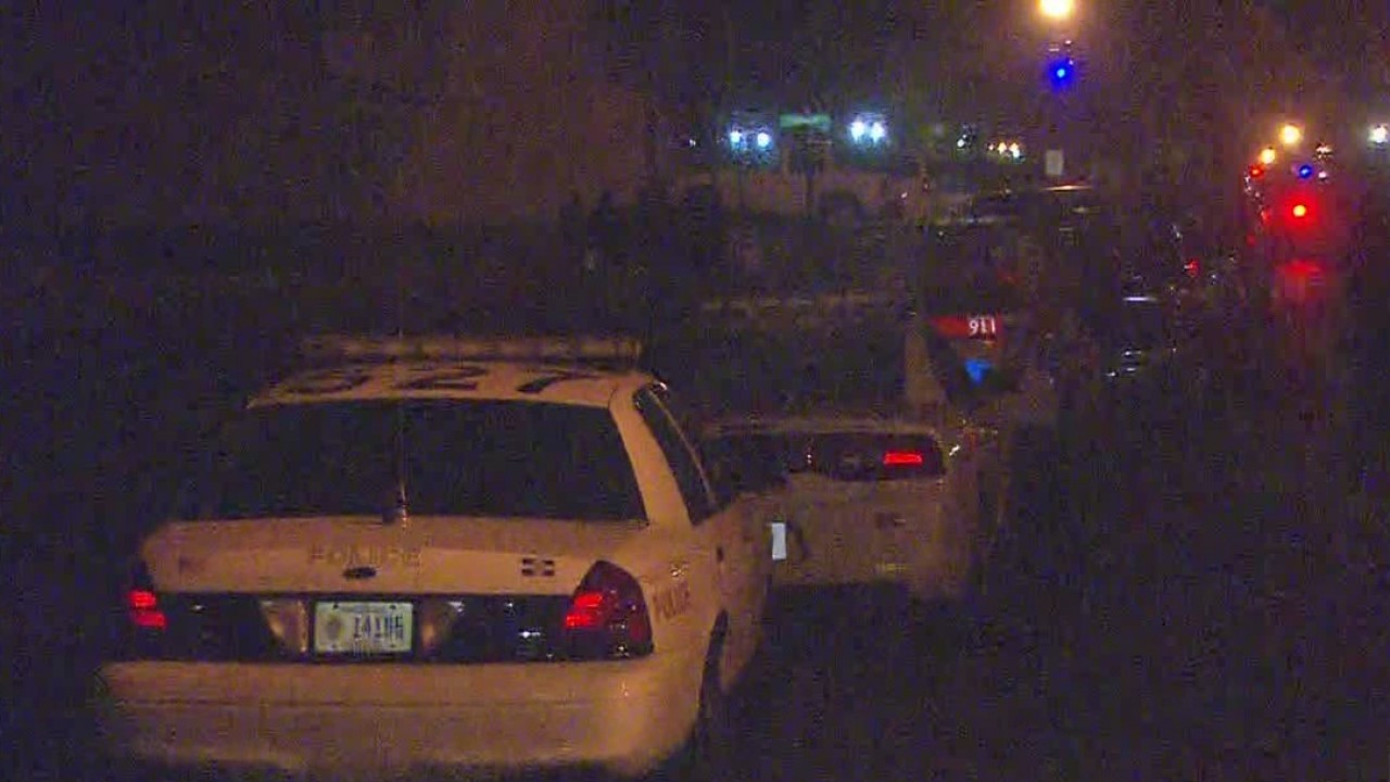 Police standoff with man ends after more than 4 hours - Indianapolis ...