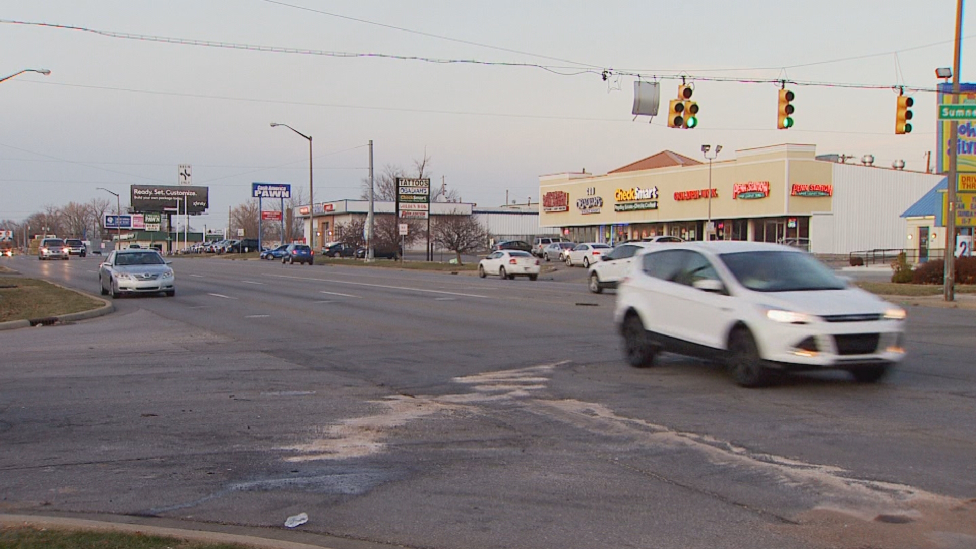 1 dies in 2-car crash on south side - Indianapolis News | Indiana ...