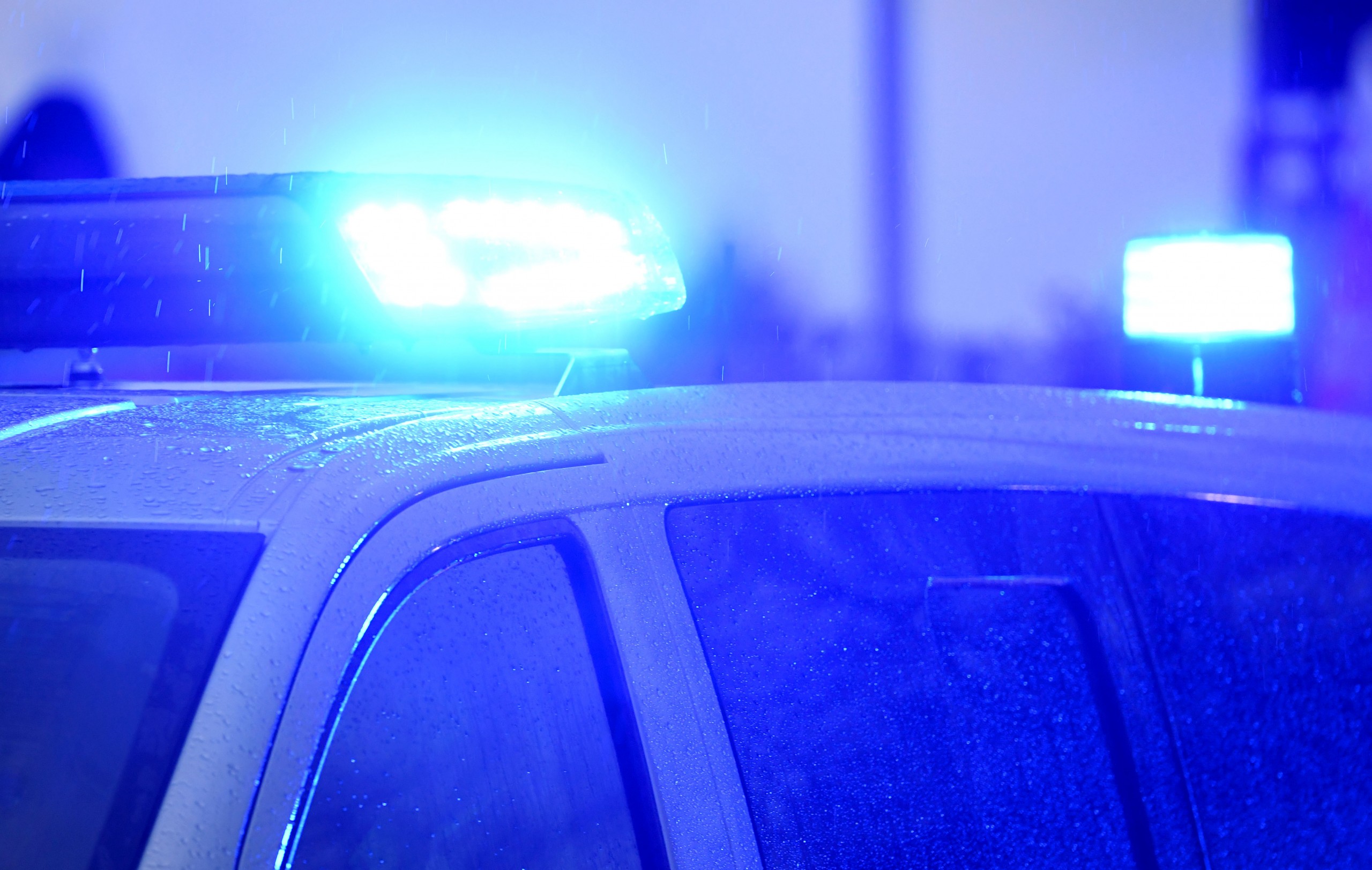 Child dies of suspected fentanyl overdose, parents arrested ...