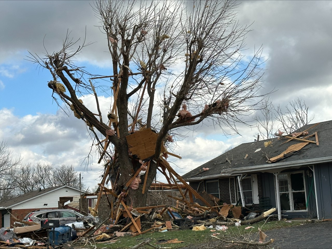 Indiana storms kill 5; leave severe damage across the state ...