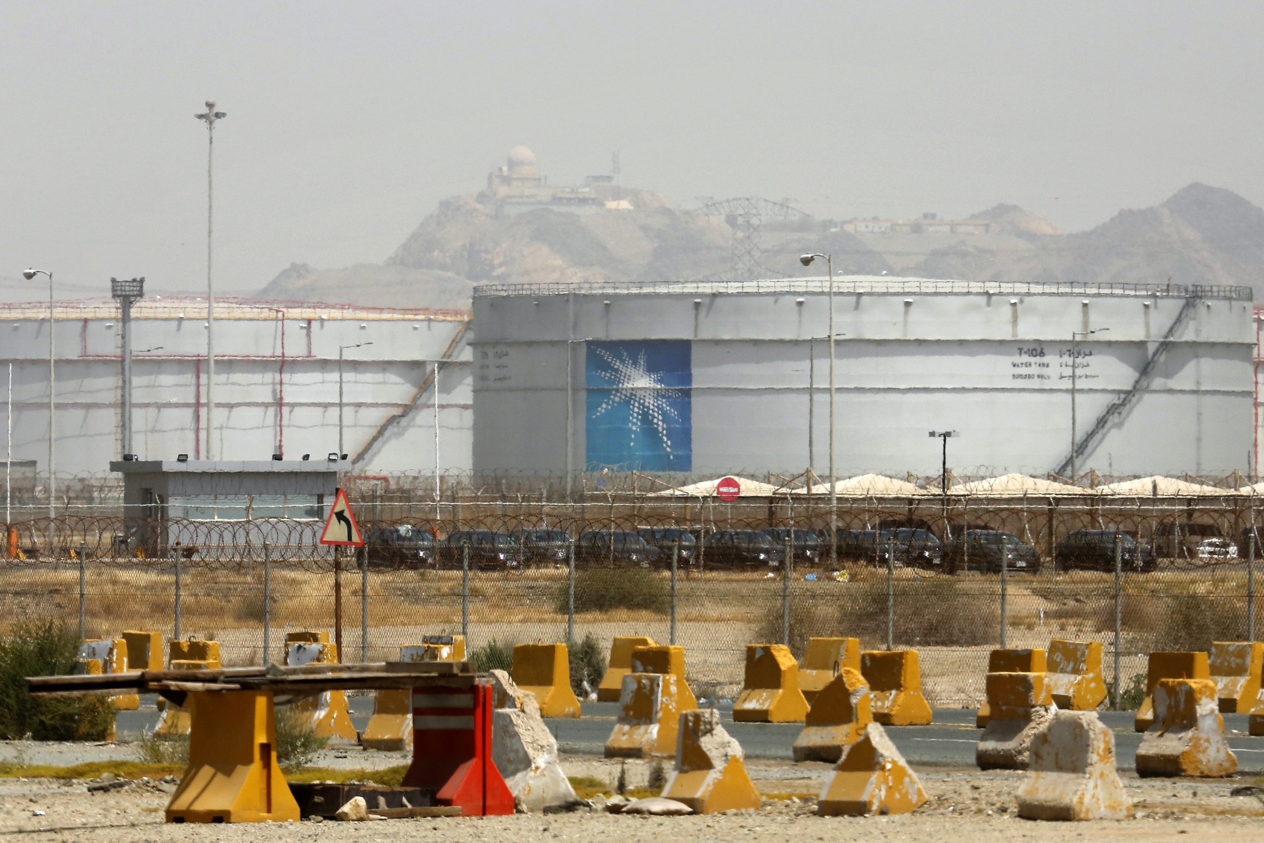 Saudi Arabia extends cut of 1 million barrels of oil a day, potentially ...