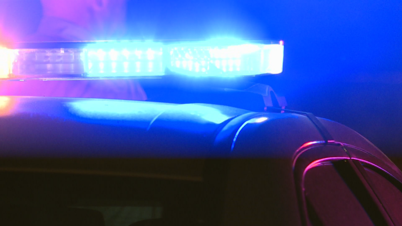 Teen shot, injured on Indy's north side near Monon Trail