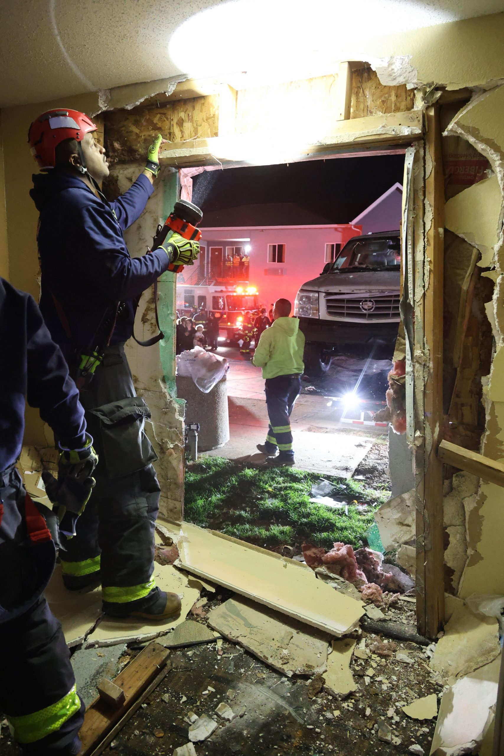 SUV plows into apartment at Super 8 hotel on northeast side ...