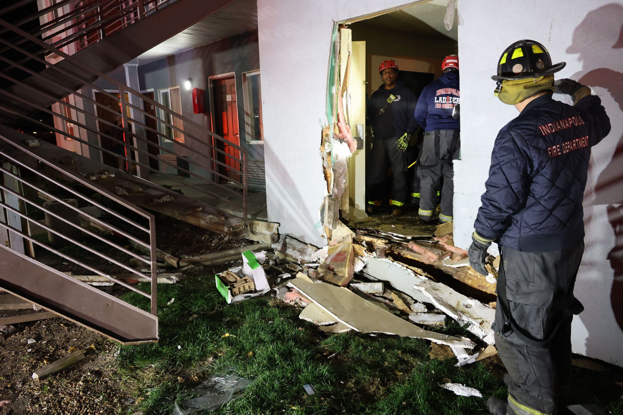 SUV plows into apartment at Super 8 hotel on northeast side ...