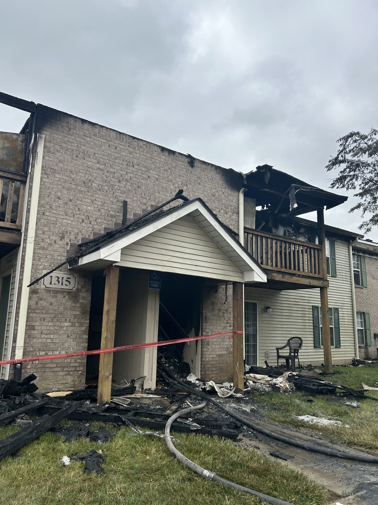Severe fire destroys 8 apartments, injures 3 cats at Anderson apartment ...