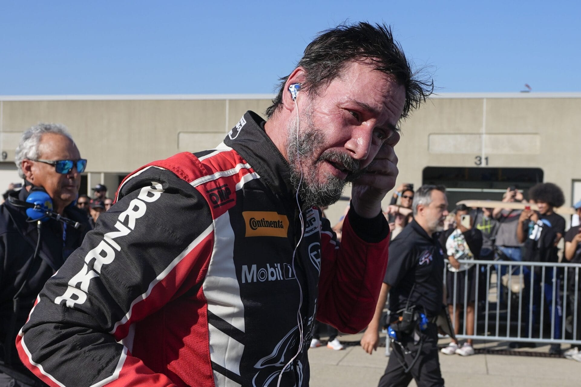 Keanu Reeves spins out at Indianapolis Motor Speedway
