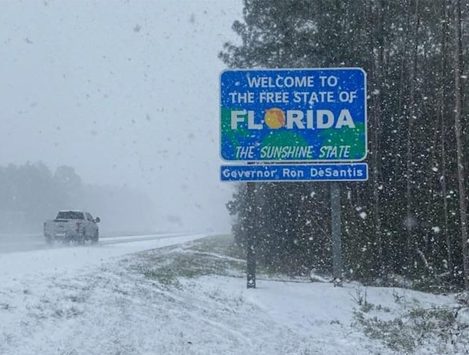 PHOTOS | Rare winter storm dumps snow along Gulf Coast - Indianapolis ...