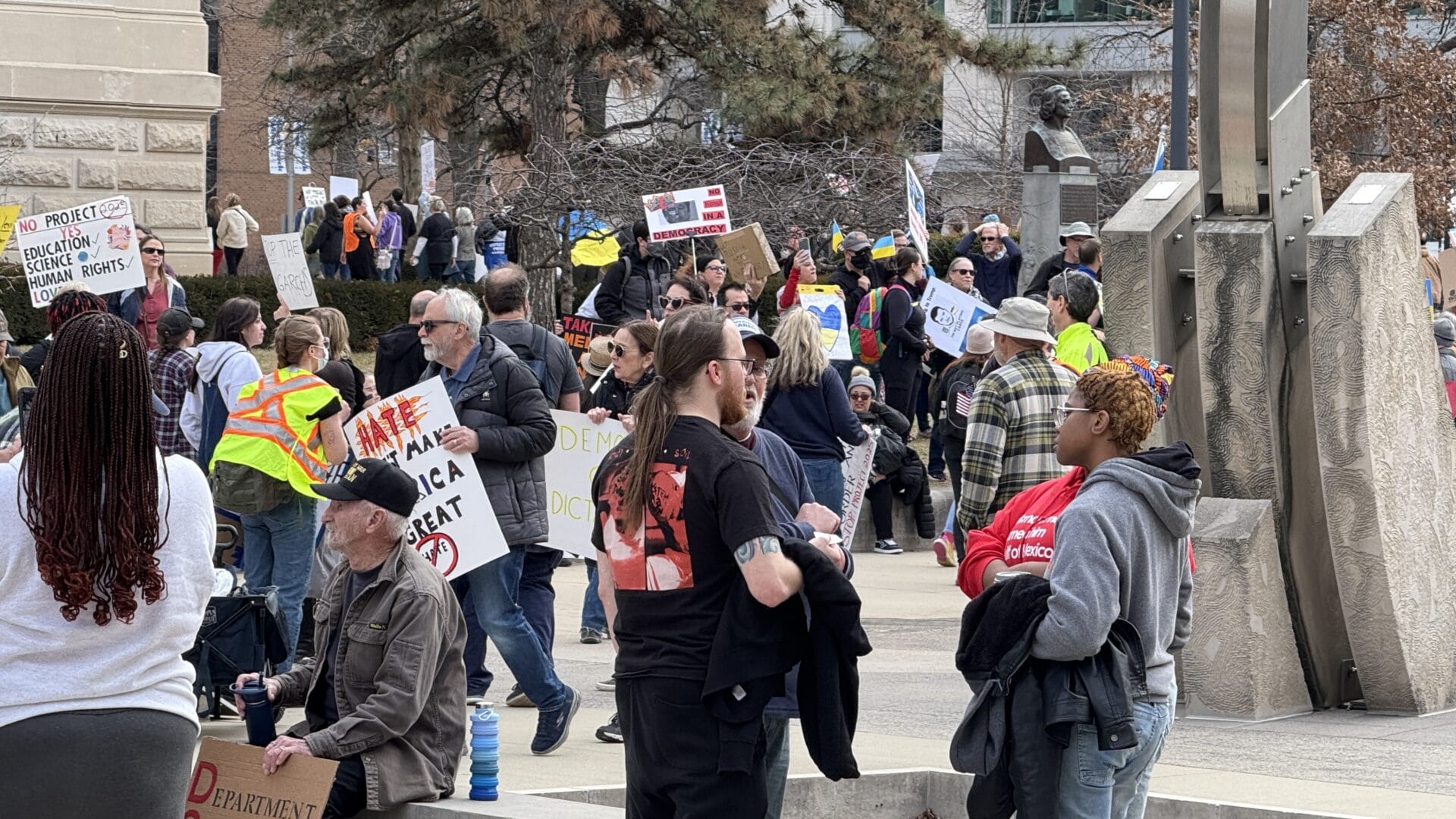 PHOTOS | Hoosiers gather at statehouse to protest Trump policies ...