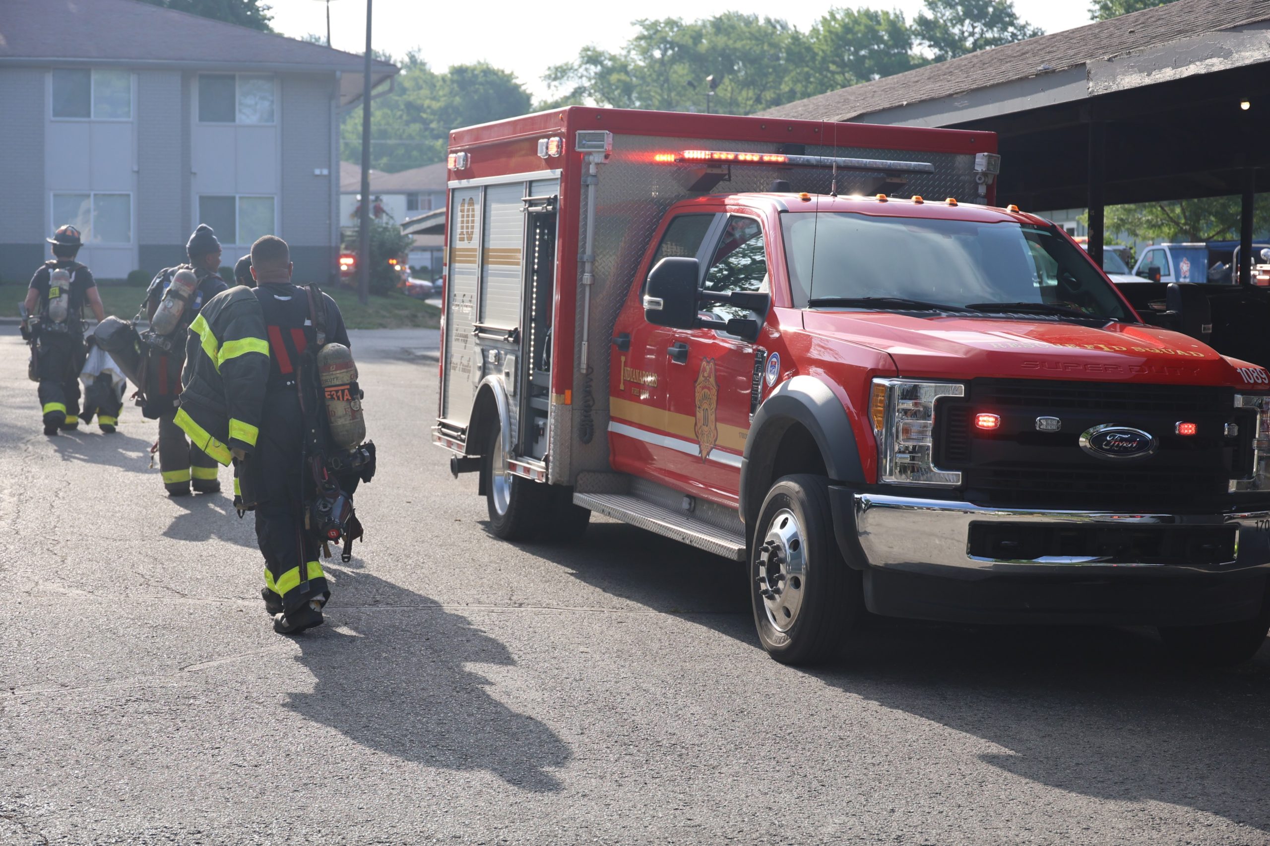 IFD firefighters rescue 5-year-old from northeast side apartment fire
