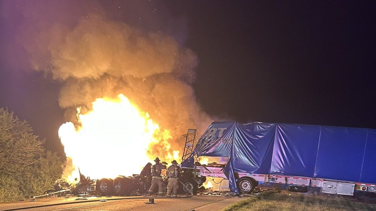 Truck driver killed in fiery 3-semi crash on I-65 SB near Rensselaer ...